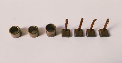 BOSCH 12V BRUSHES &amp; 3 BUSHES