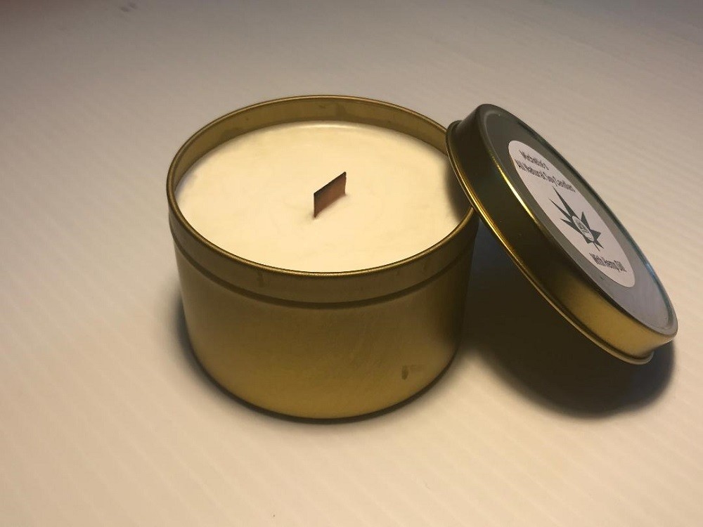 6 Oz. Hemp Oil Infused Soy Candle in Gold Tin