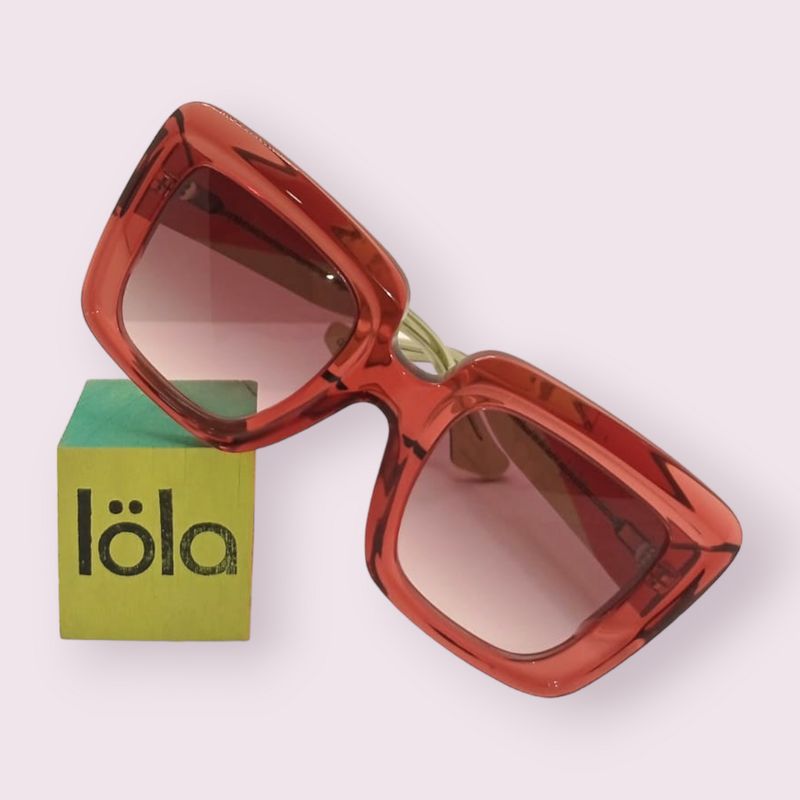 Löla Euföria Atelier Rubí. Löla Euföria Atelier Rubí.