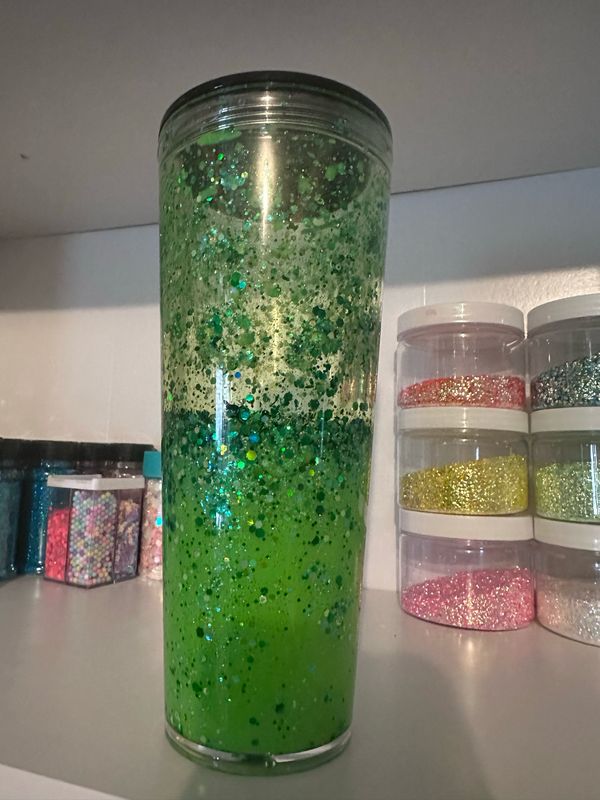 Green Snowglobe 24oz Green Snowglobe 24oz