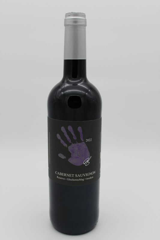 2022er Cabernet Sauvignon Reserve Glockenschlag trocken (88 Punkte bei Eichelmann) Limitiert 2022er Cabernet Sauvignon Reserve Glockenschlag trocken (88 Punkte bei Eichelmann) Limitiert
