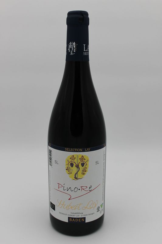 2019er PINORE Rotweincuveè trocken SL 2019er PINORE Rotweincuveè trocken SL