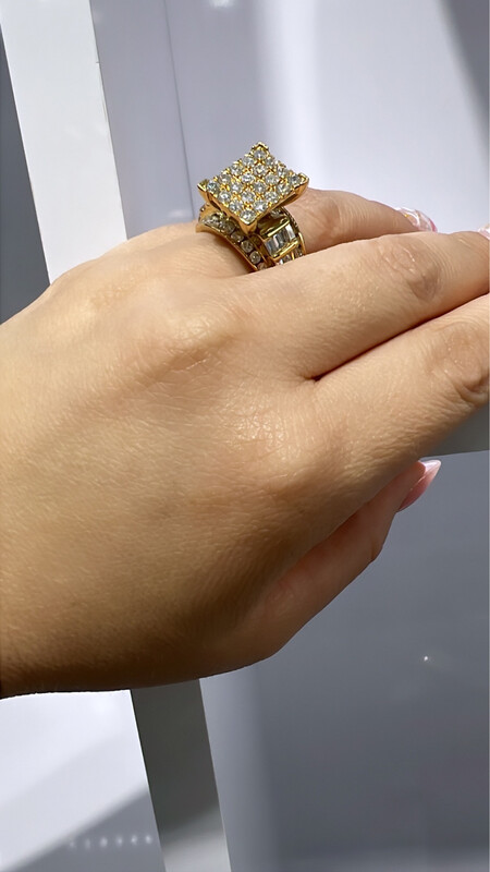 Anillo Princesa 14 kt 3.05 Ct