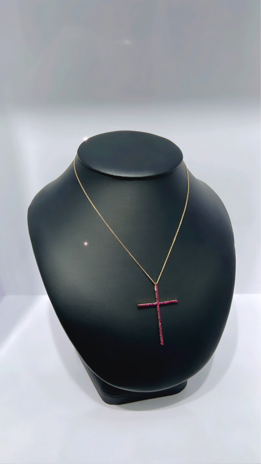 Cadena con Dije de Cruz Ruby