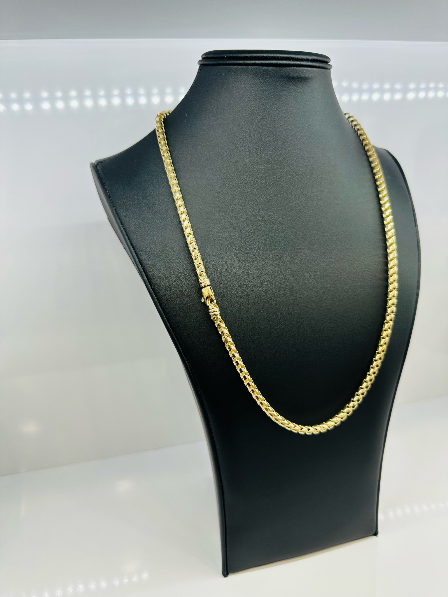 Cadena Italiana Hombre 14 kt