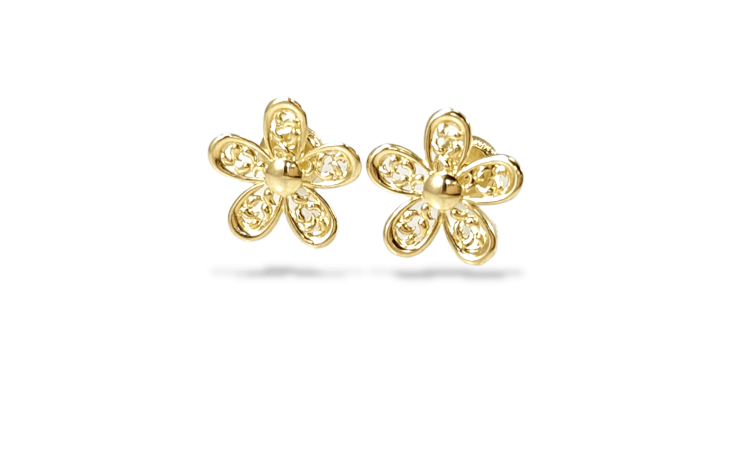 Flower Stud Earrings in 14k Gold 2