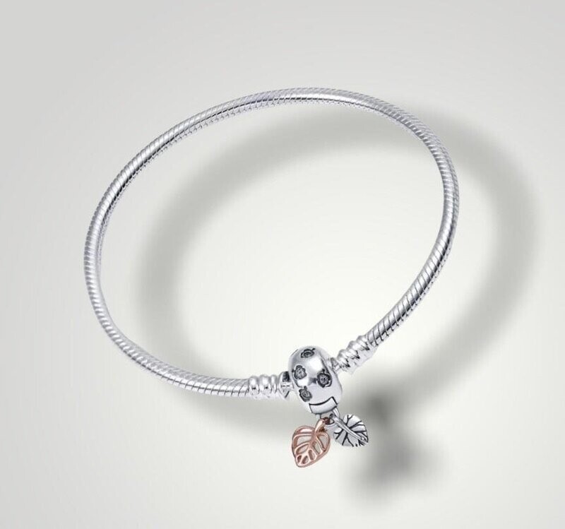Zilveren bedelarmband blad
