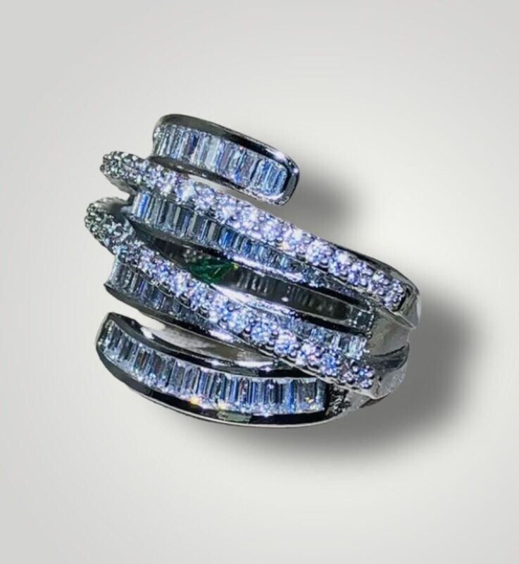 Ring Debby