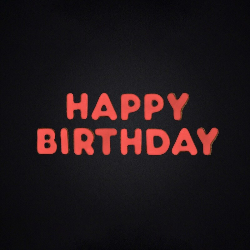 HAPPY BIRTHDAY - STRAWBERRY RED