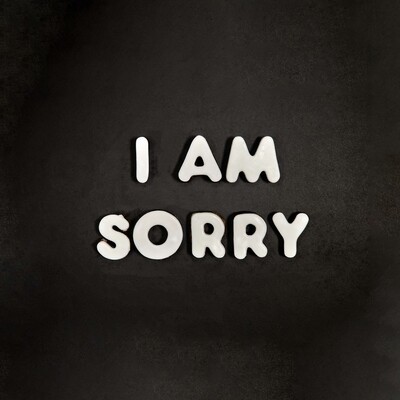 I AM SORRY - WHITE CHOCOLATE