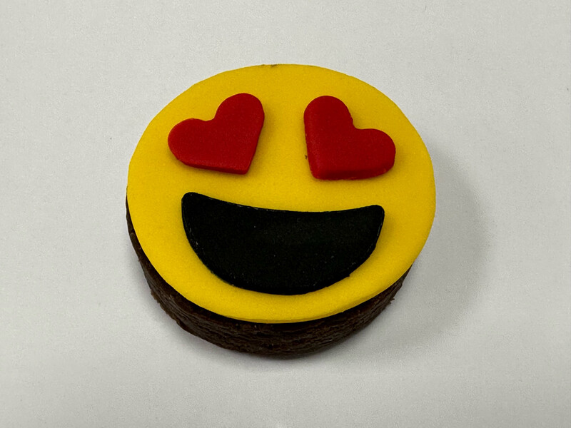 Emoji Brownie (1)