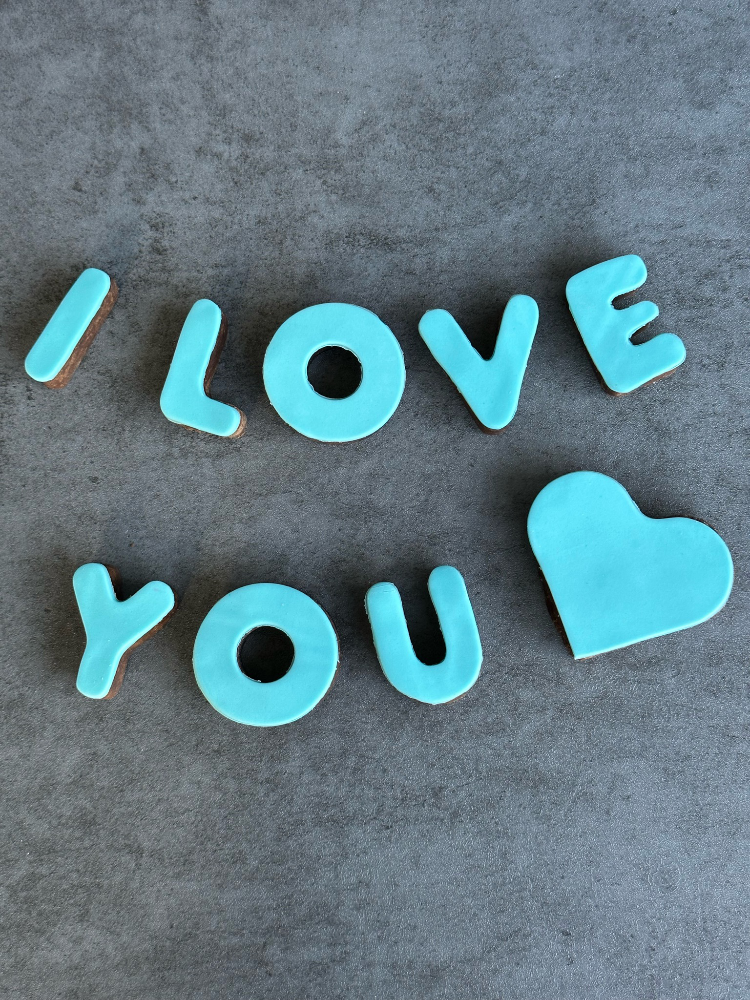 I LOVE YOU  - BABY GUMMY BLUE