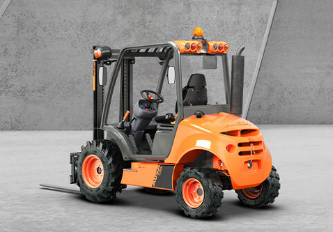 AUSA C150H