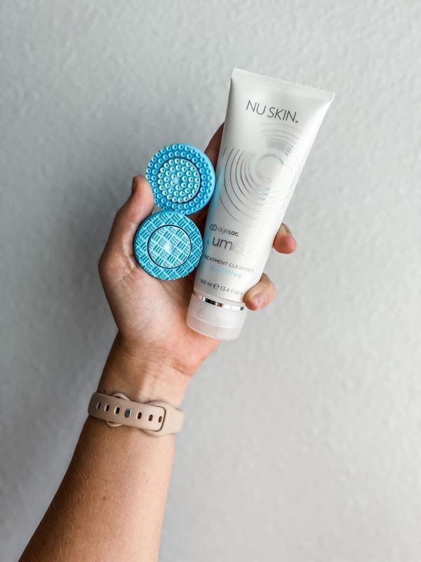 LUMISPA CLEANSERS
