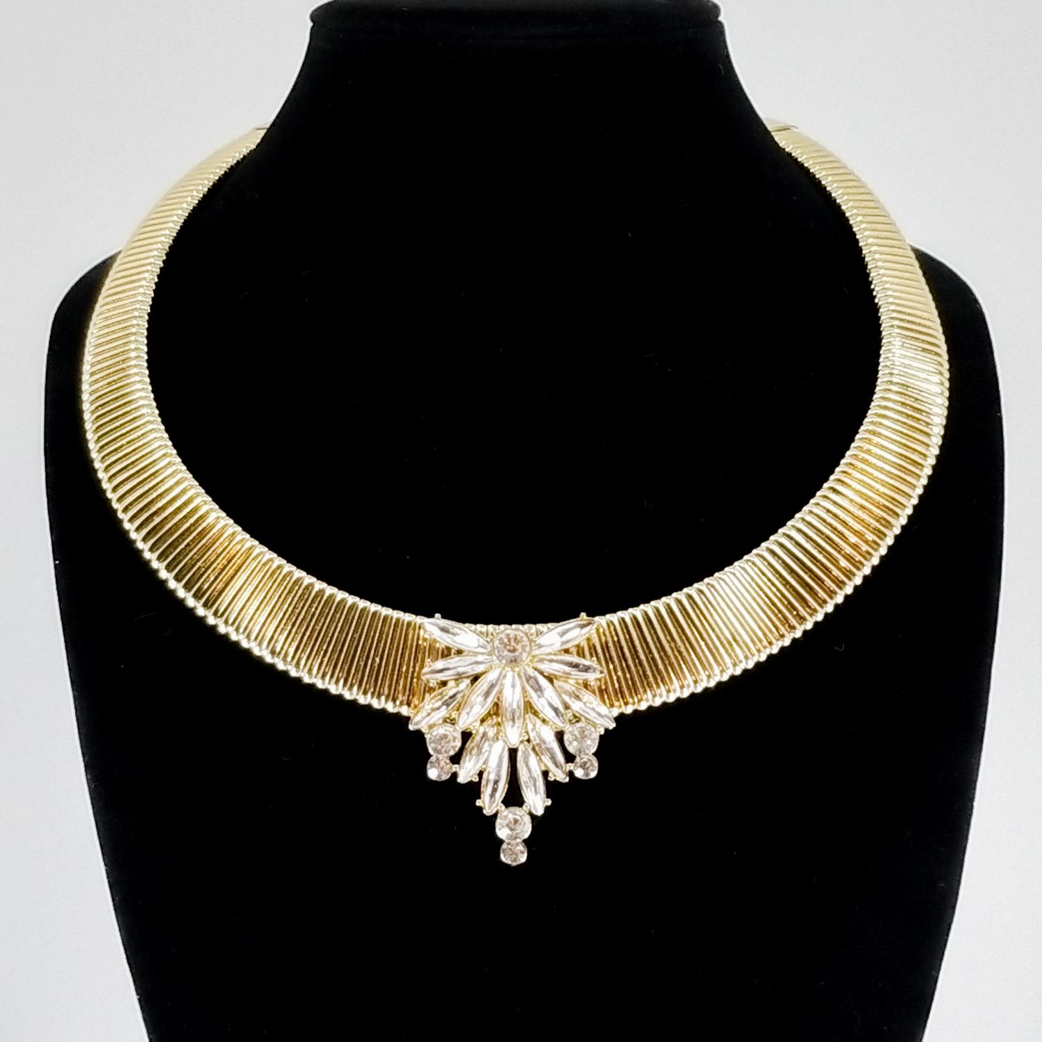 Cubic Zirconia Omega Station Necklace Cubic Zirconia Omega Station Necklace