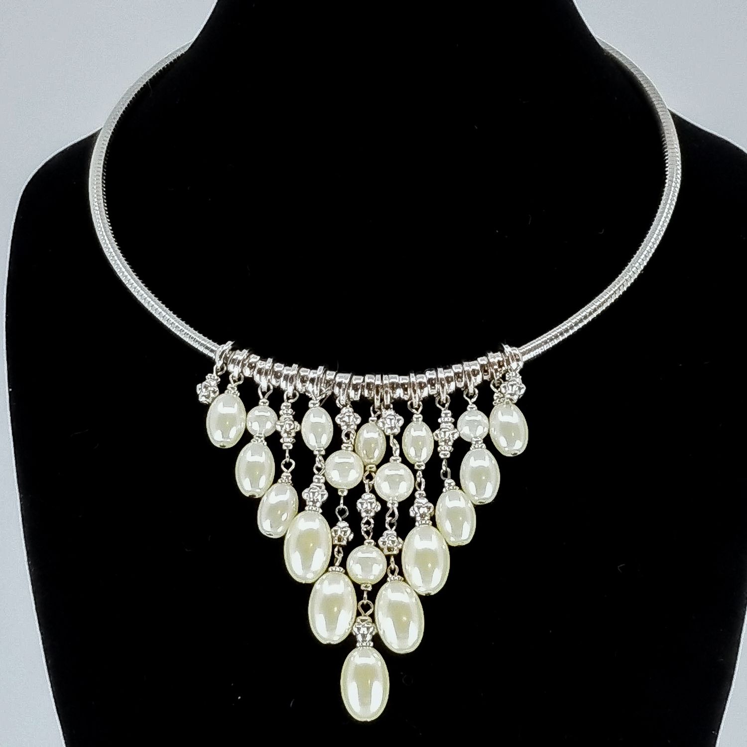 Elegant Faux Pearl Cascade Statement Necklace Elegant Faux Pearl Cascade Statement Necklace