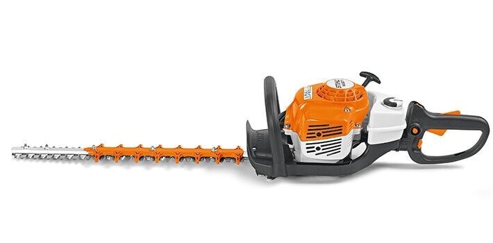 HS 82 T  Taille-haies