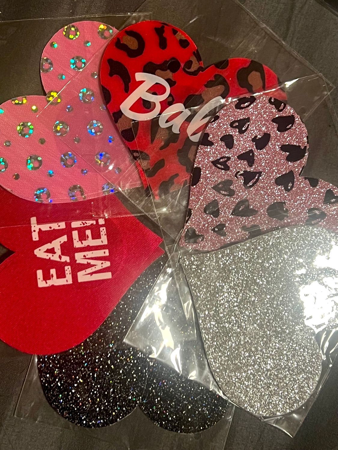 Nipplepads-Auswahl mit 6 verschiedenen Herz-Designs (total 12 Stk.)