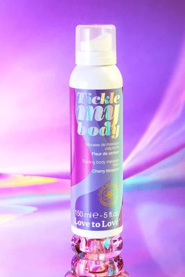 Mousse Crépitante de Massage - Tickle My Body - Fleur de Cerisier 150ml