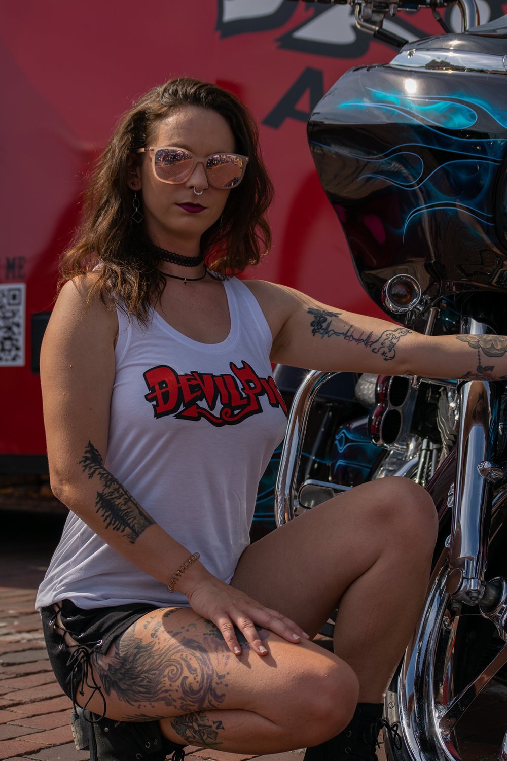 Devil Pig Women's White Tank