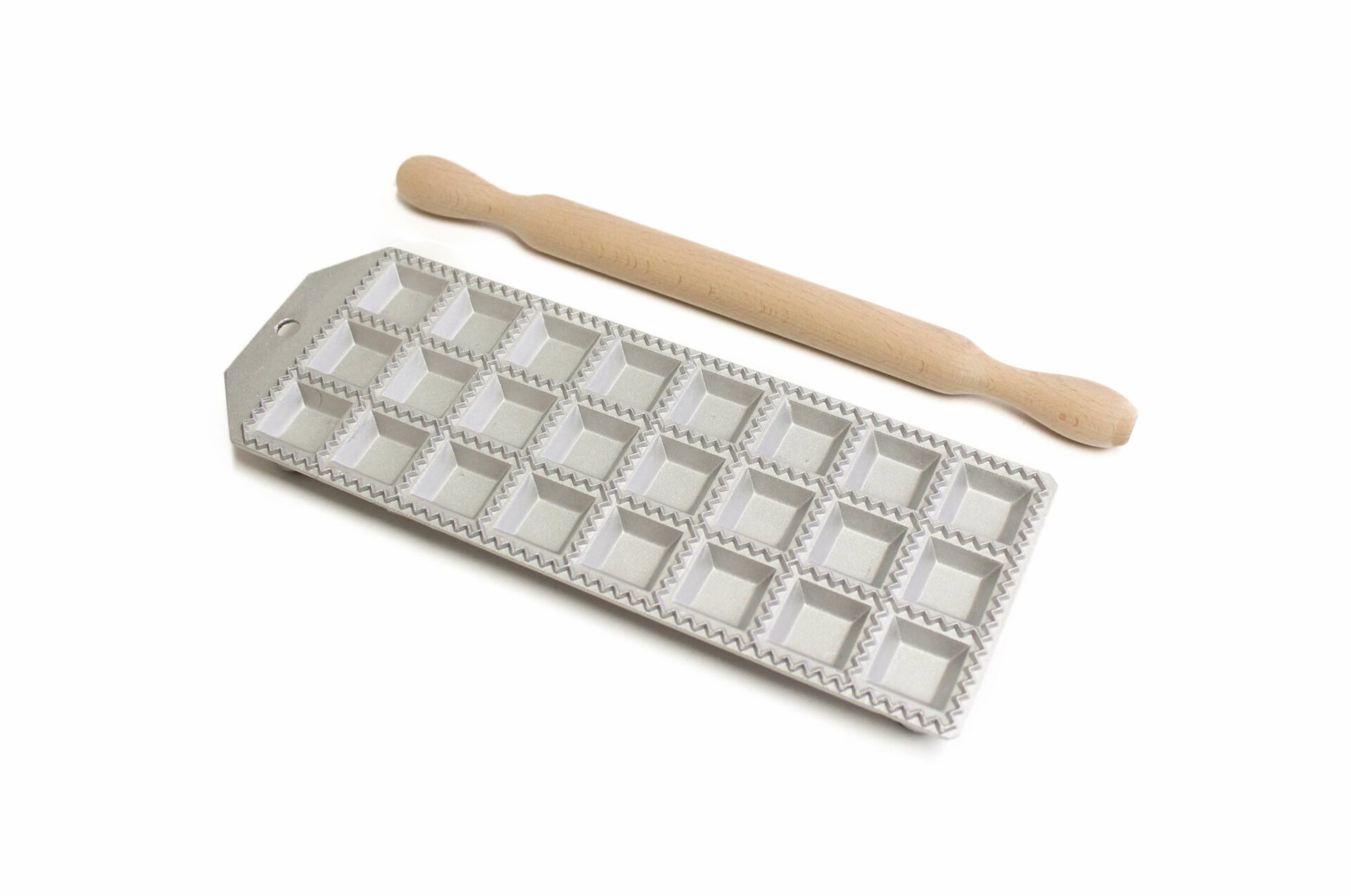 Stampo raviolatore quadro 24 posti art.2149 con mattarello legno