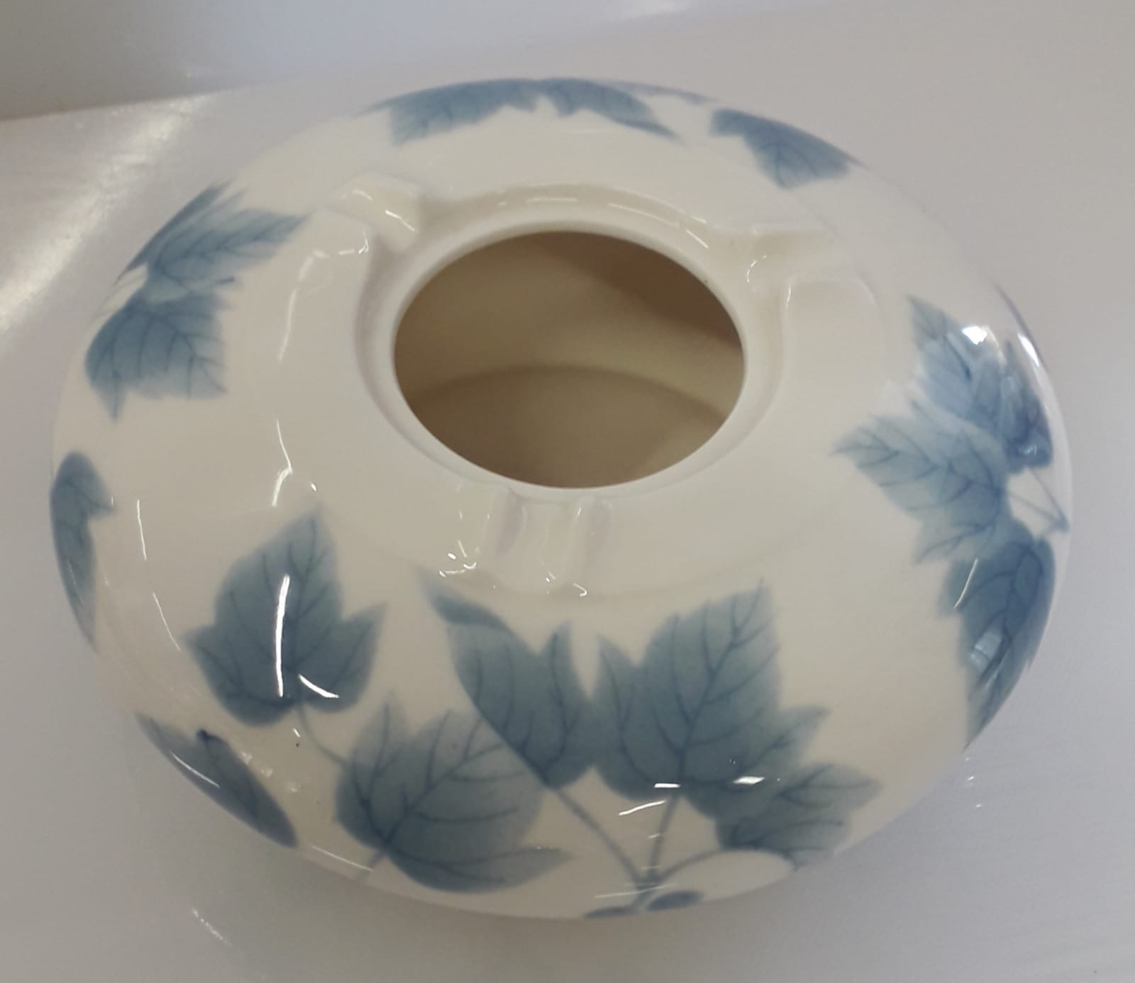 Posacenere bone china Lapis decoro foglia azzurra