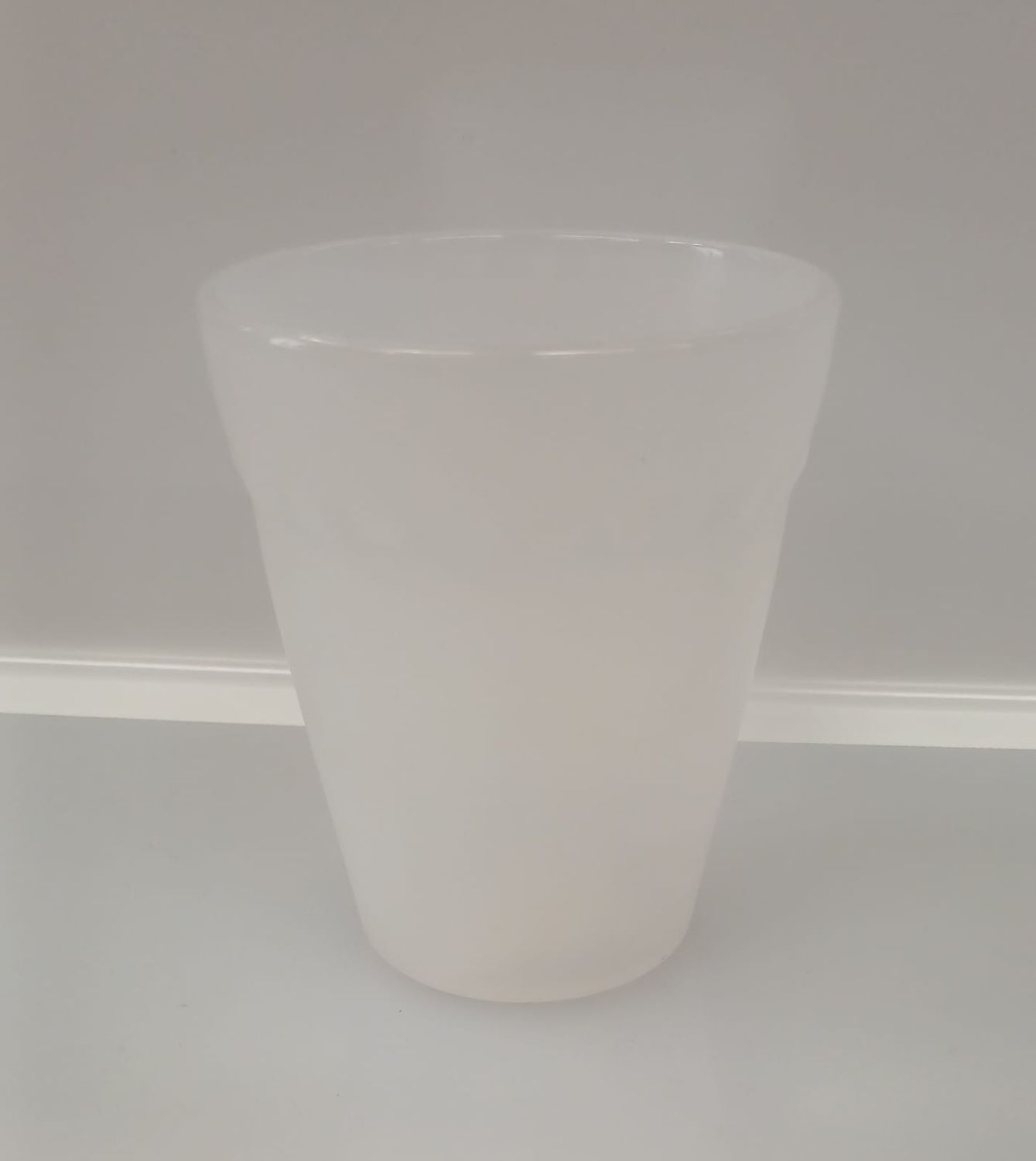 Bicchiere Oasi plastica colorata Cosmoplast, Colore: BIANCO TRASPARENTE