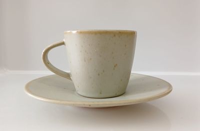 Tazza thè Trilla verde con piattino Tazza thè Trilla verde con piattino