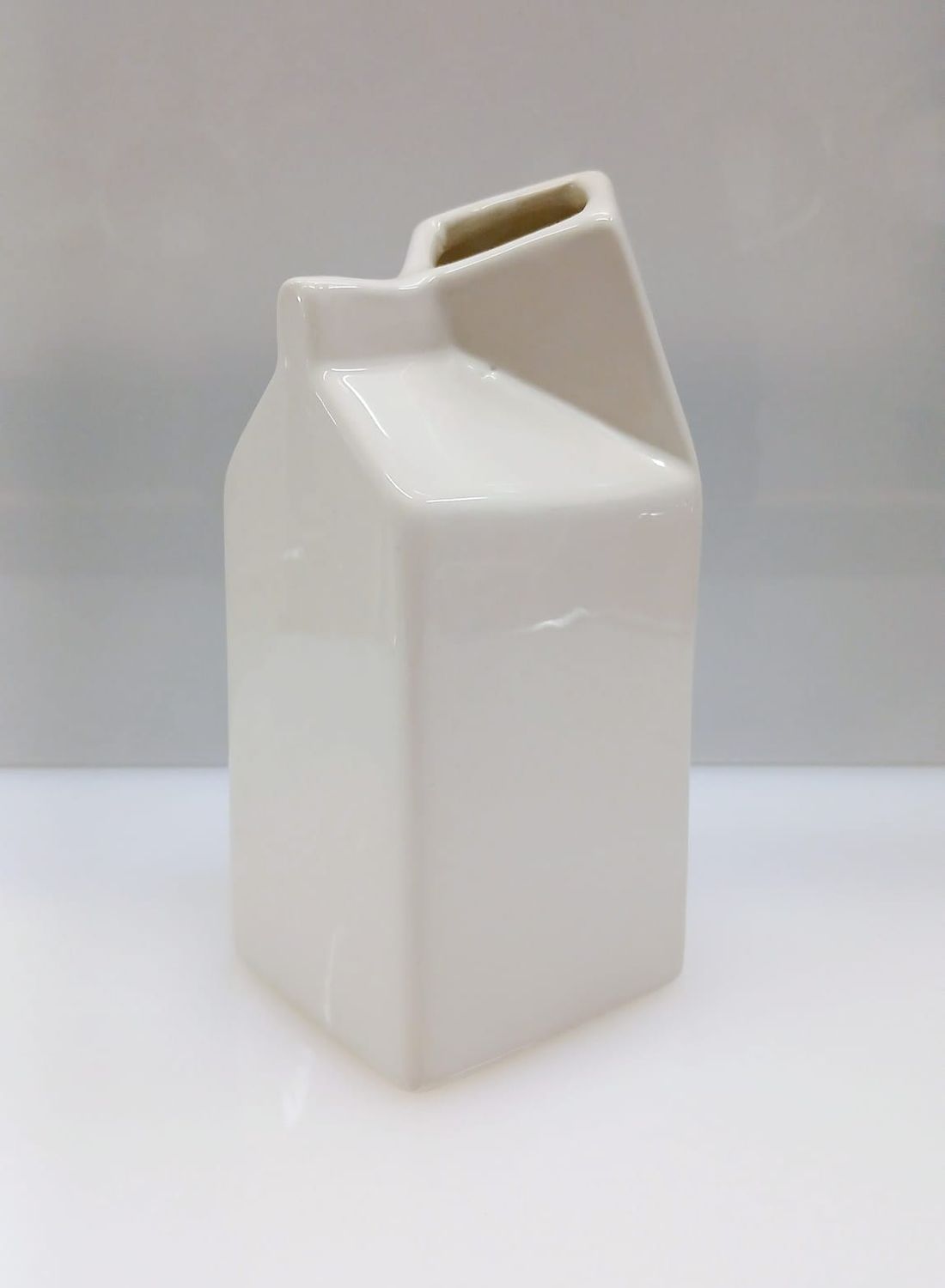 Lattiera porcellana avorio quadra, forma cartone del latte