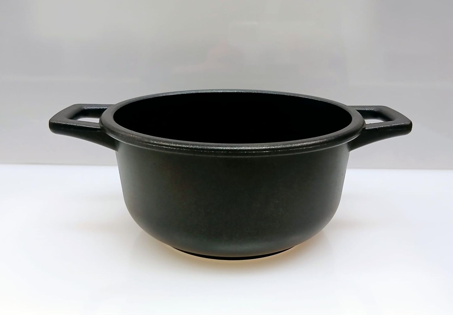 Casseruola 2manici antiaderente Fusione, Diametro / Altezza / Lungh.c/man.: cm.16 - h.9 - lung.24