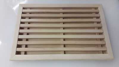 Tagliere per pane in legno con griglia, Caper Tagliere per pane in legno con griglia, Caper