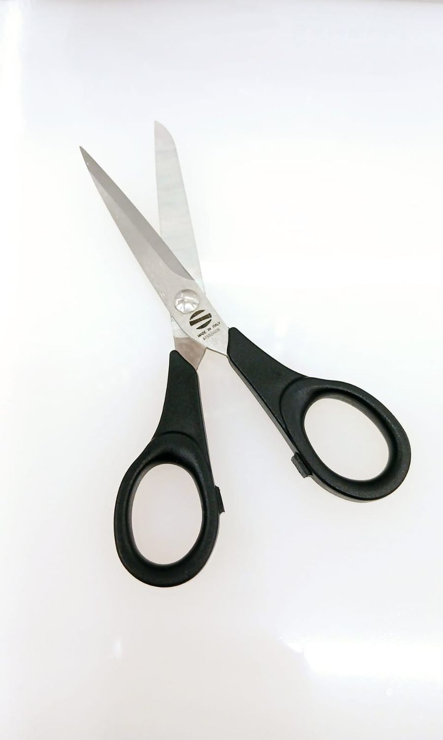 Forbice inox, manici nylon Sanelli 1502 Forbice inox, manici nylon Sanelli 1502