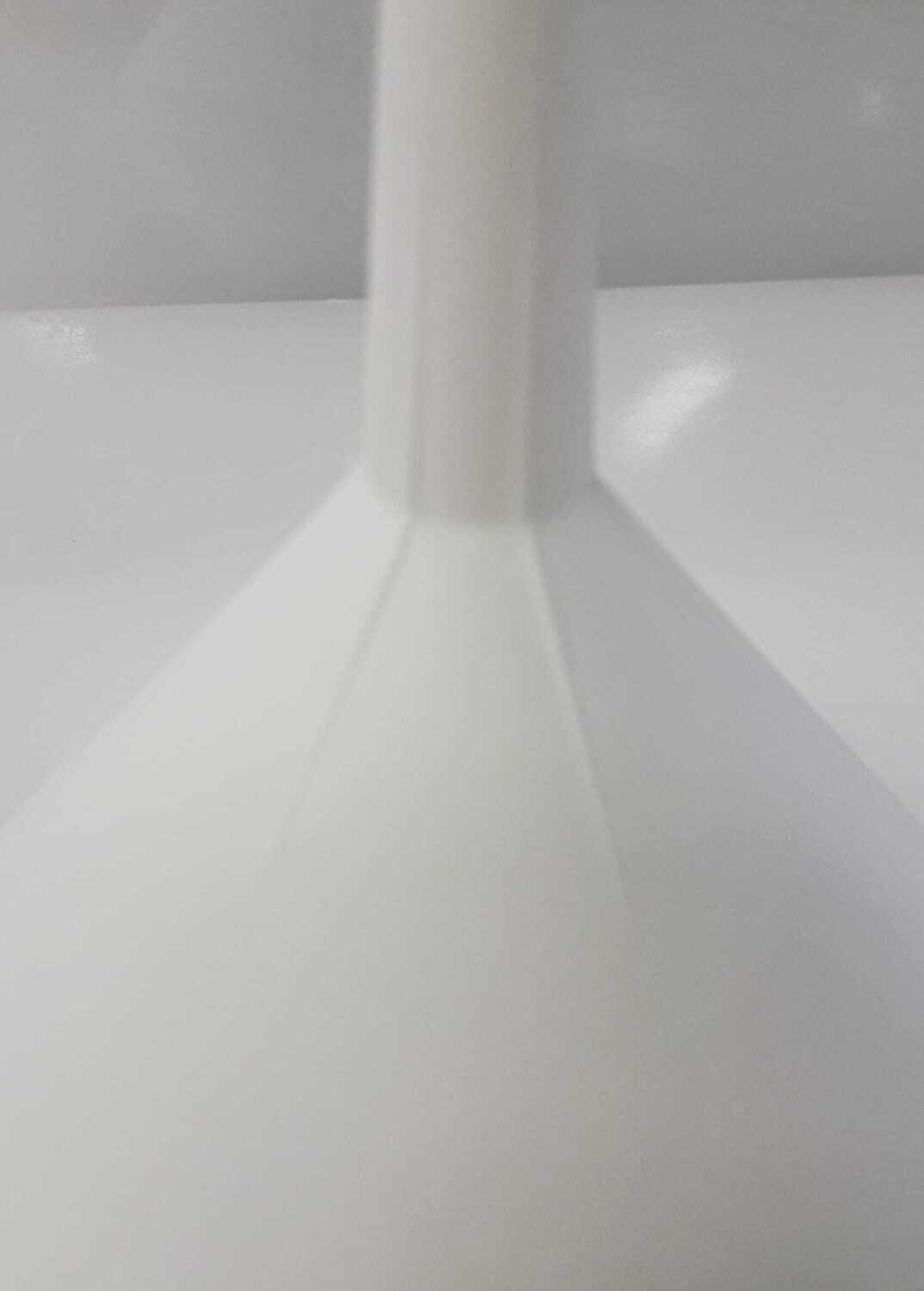 Imbuto plastica colorato medio cm.9 Imbuto plastica colorato medio cm.9, Colore: bianco