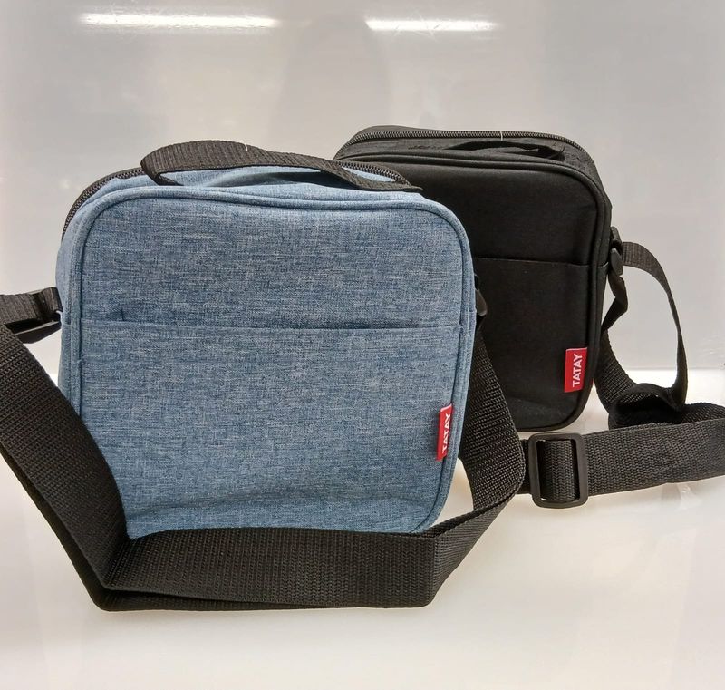 Borsa termica Tatay lt.3 con 4 contenitori Borsa termica Tatay lt.3 con 4 contenitori