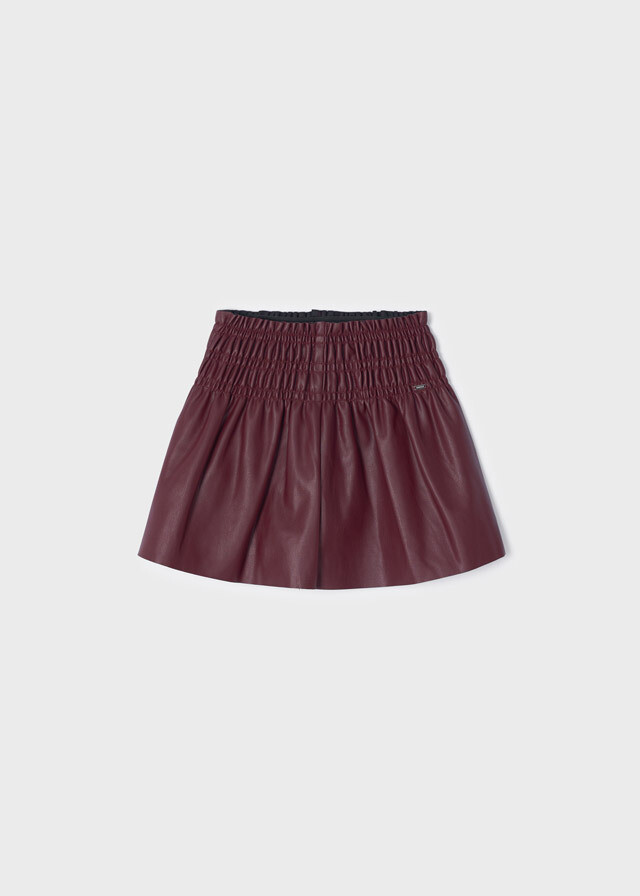 Leatherette skort girl