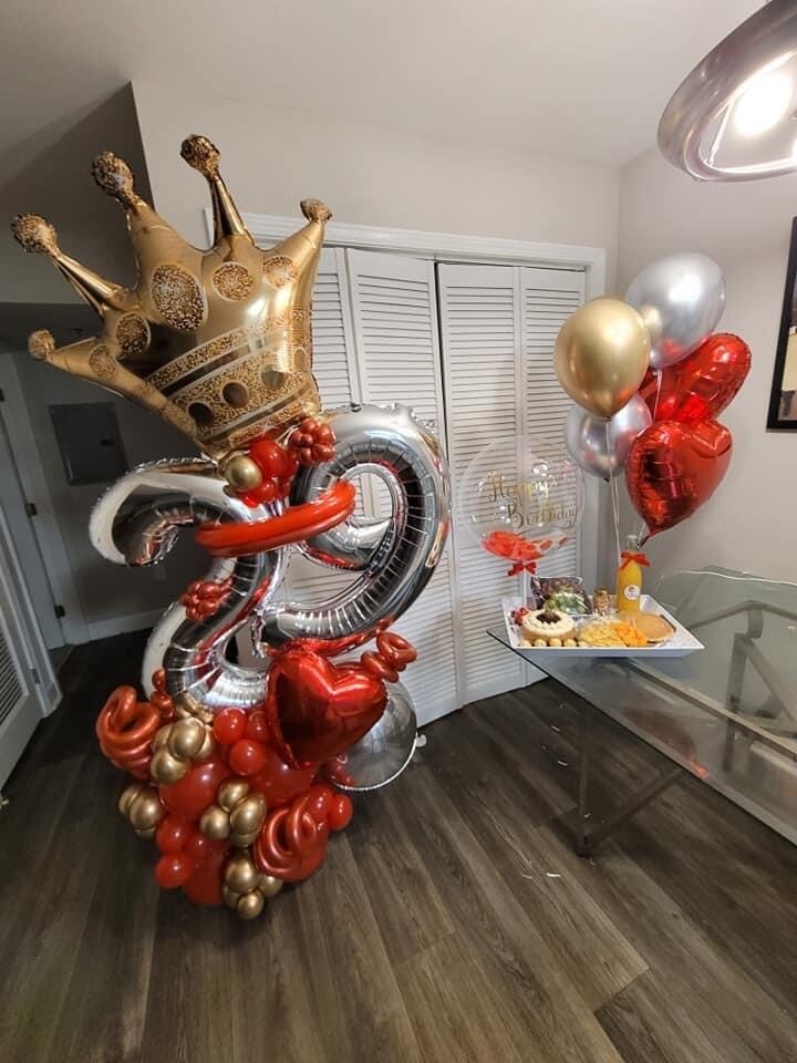 Birthday balloon bouquet