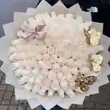 Bunch bouquet of 100 roses with butterflies and bow