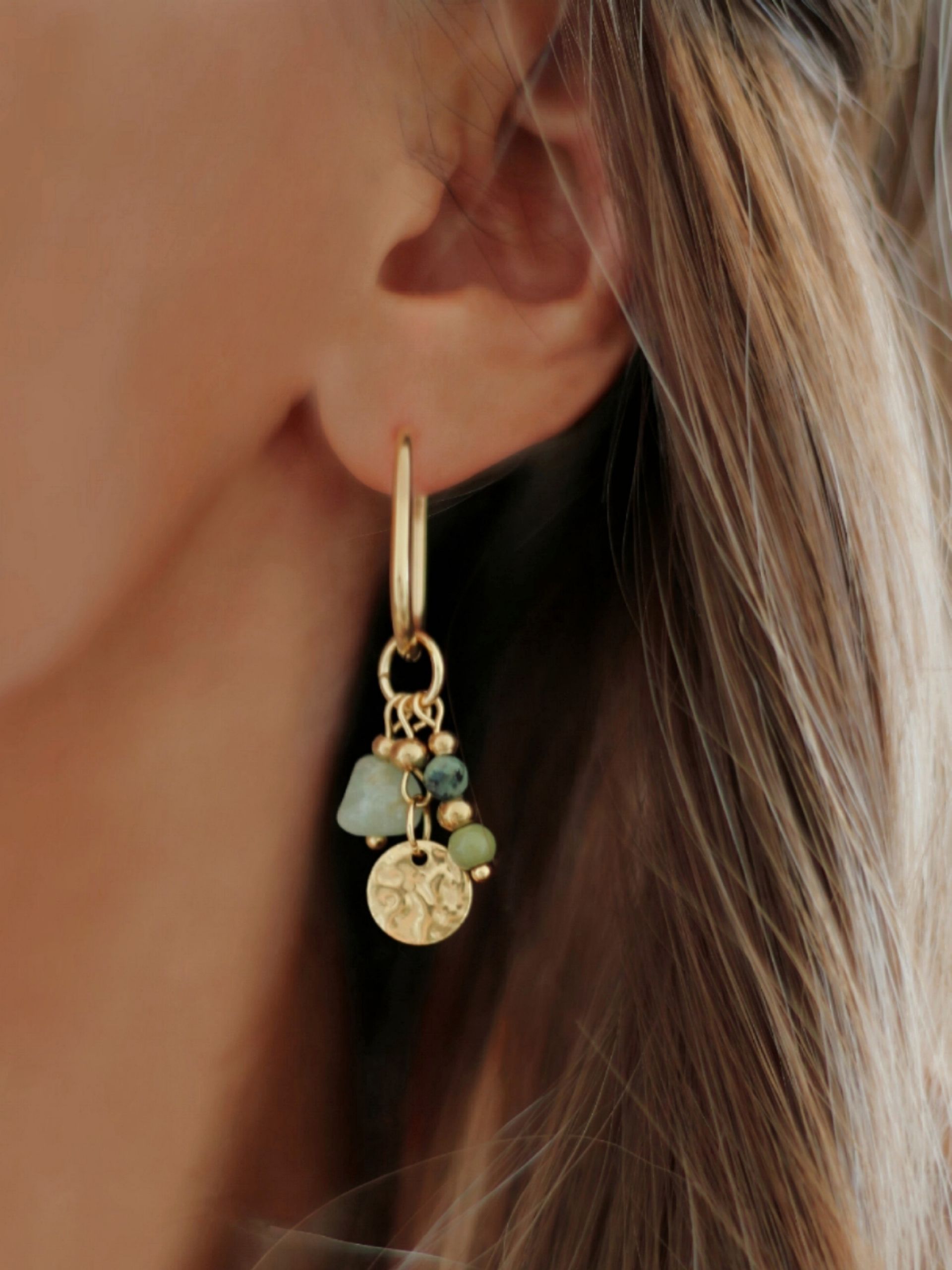 MIRA Ohrringe mit Anhänger Grün Gold afrikanischer Türkis - Bunter Schmuck
