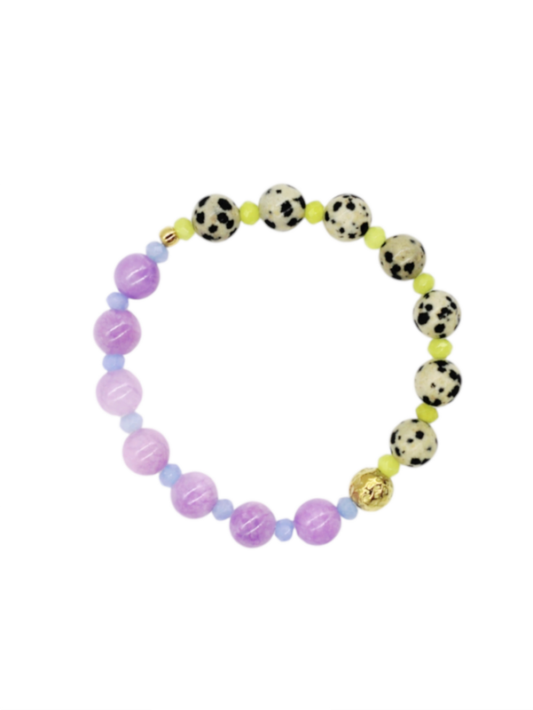NOA Armband mit Dalmatiner-Jaspis & gefärbter Jade in Lila, Blau & Grün – Color-Blocking Damenarmband handgemacht