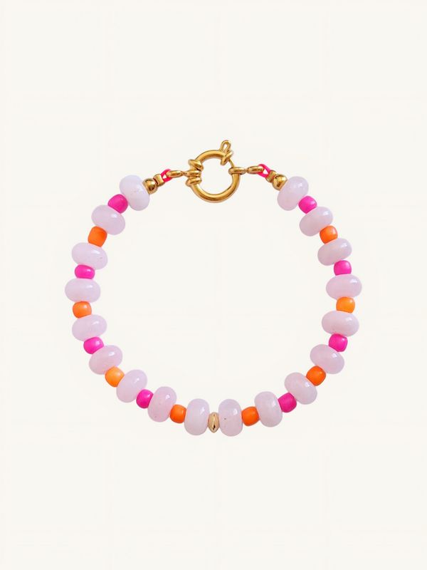 SUNSET SORBET Armband mit rosa Perlen, pink-orangenen Neonakzenten & goldfarbenem Ringverschluss – handgemacht Bunter Schmuck