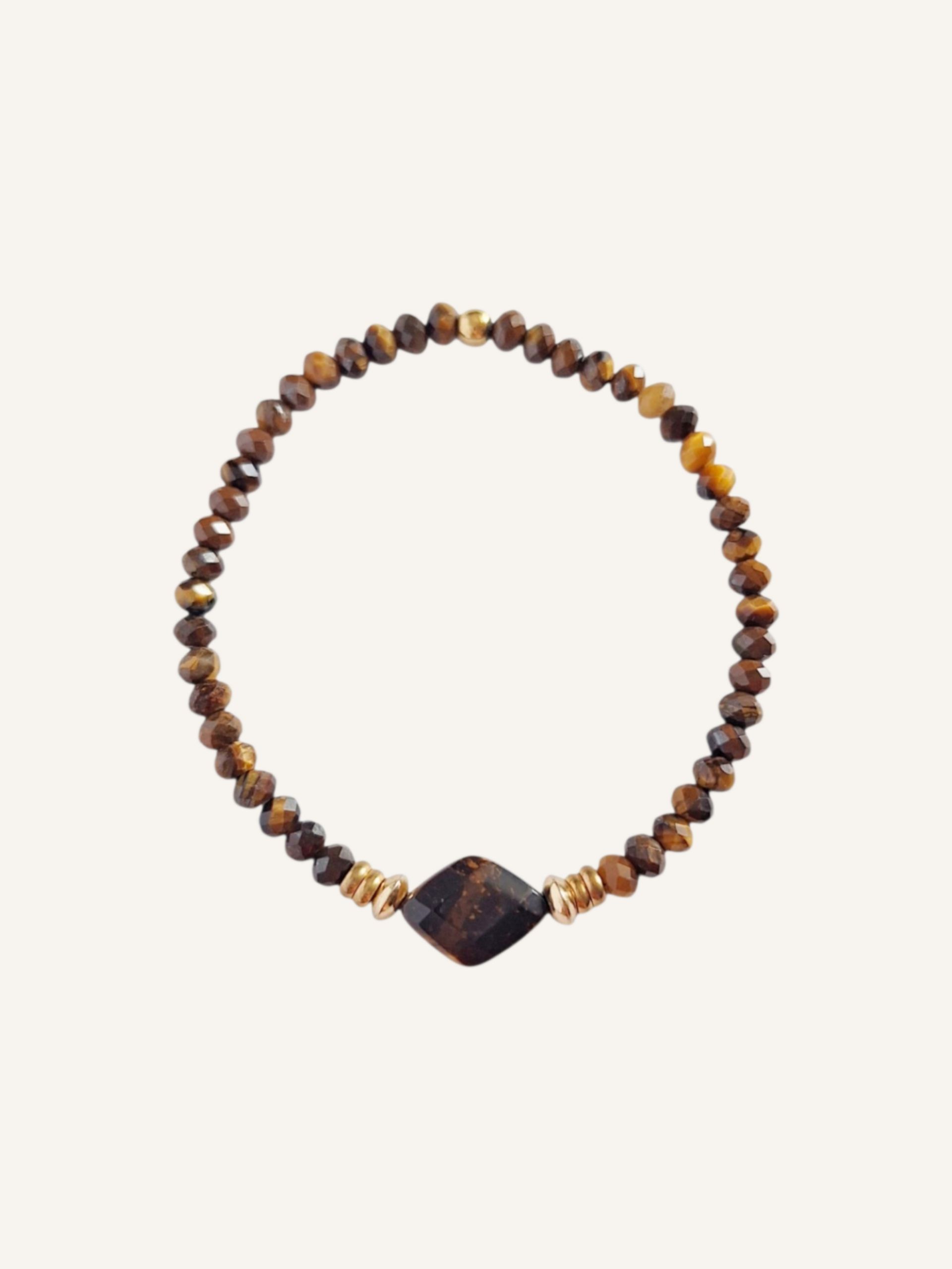 Handgemachte Armbänder aus Tigerauge, goldenem Edelstahl und Buchstabenperlen zum Personalisieren - Bunter Schmuck