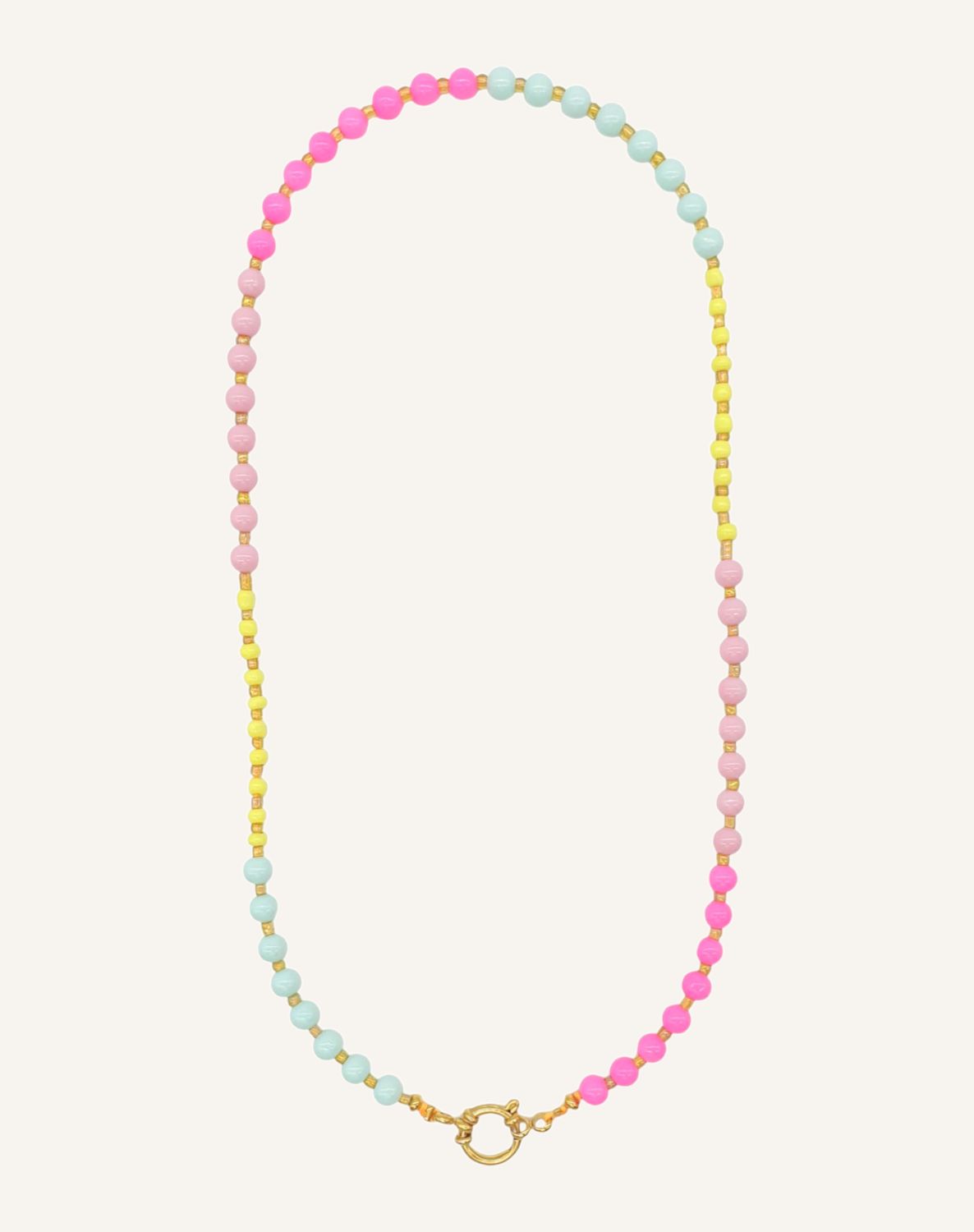 Bunte Halskette JOY  54cm personalisierbar Regenbogen neon bunt gold  - Bunter Schmuck Bunte lange Halskette im IBIZA BOHO Stil in Neon Gelb, Pink, Rosa, Hellblau und Gold, personalisierbar mit versch Anhängern