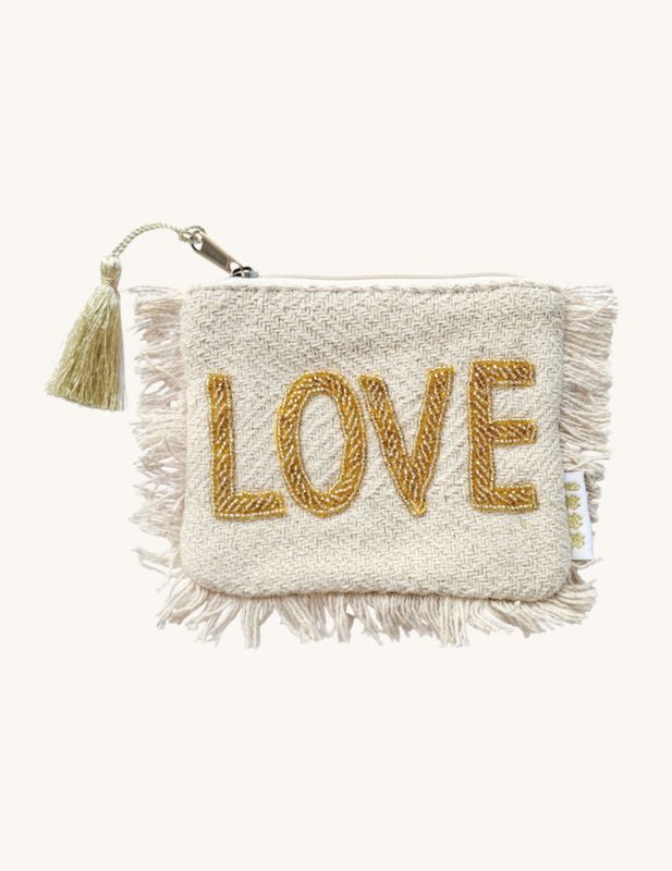 Cremefarbene Kosmetik-Tasche aus Viskose mit goldener LOVE-Perlenstickerei, dekorativen Fransen und Reißverschluss 