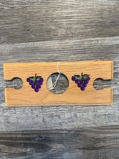 JCc Wooden Wine Holder Grapes