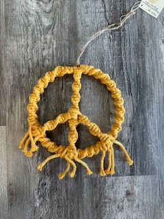 SCM Yelliw Peace Sign