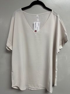 LB V Neck Top Sand Beige Small