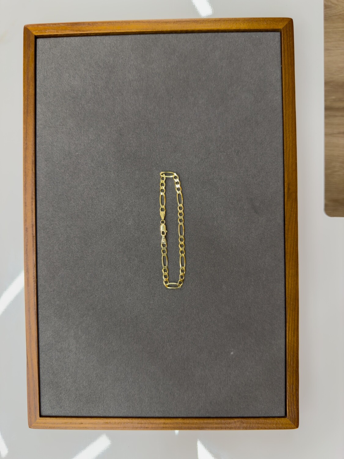 Pulso Cartier / Figaro
