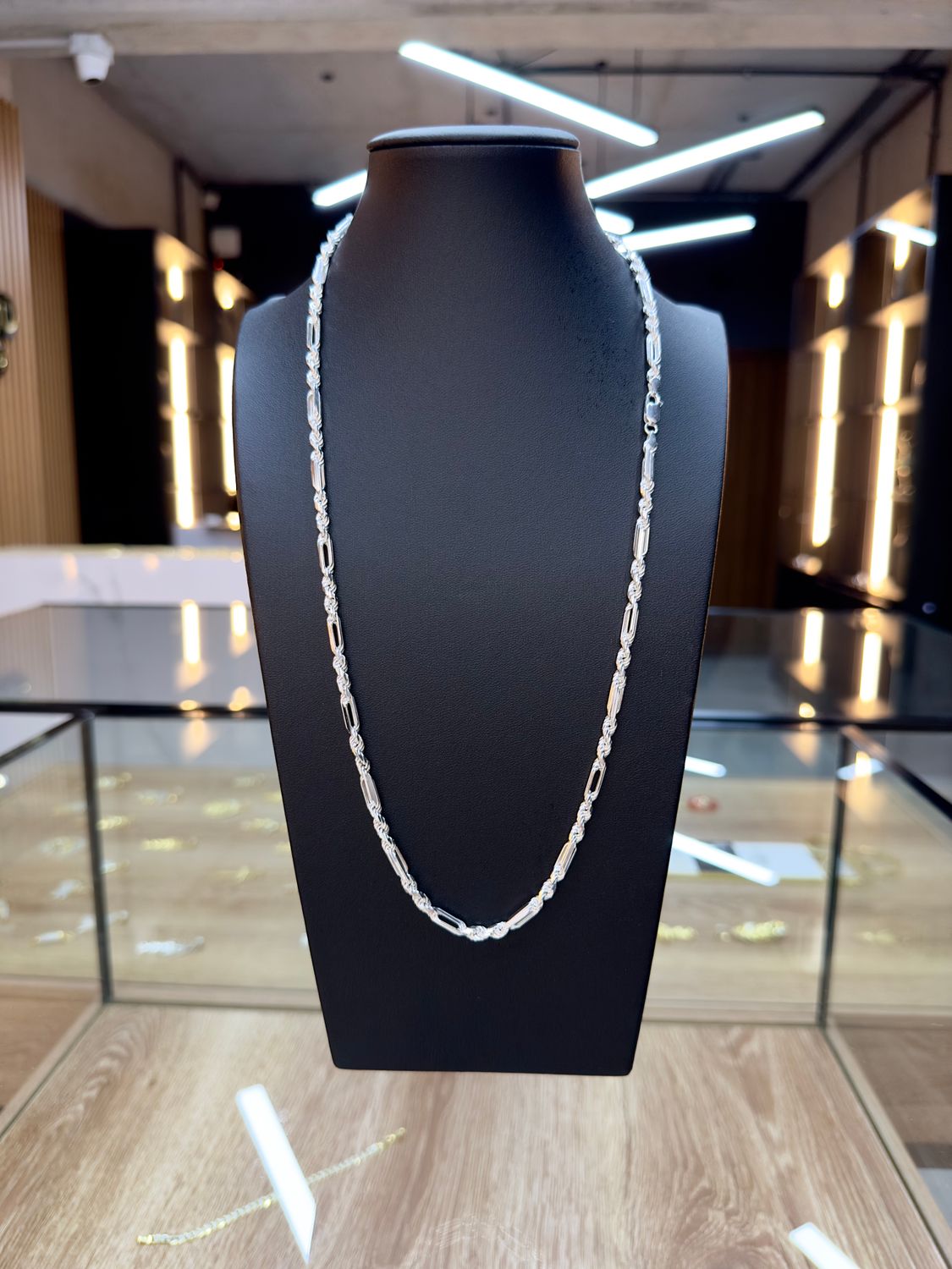 Cadena Lazo Milano/ Figaro de Plata italiana 925