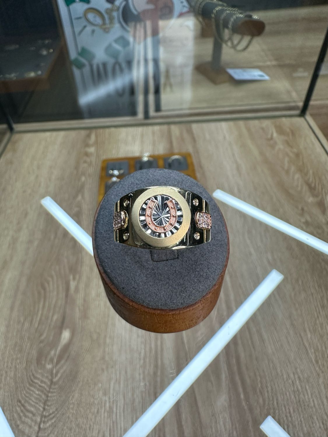 Anillo Con Herradura #12