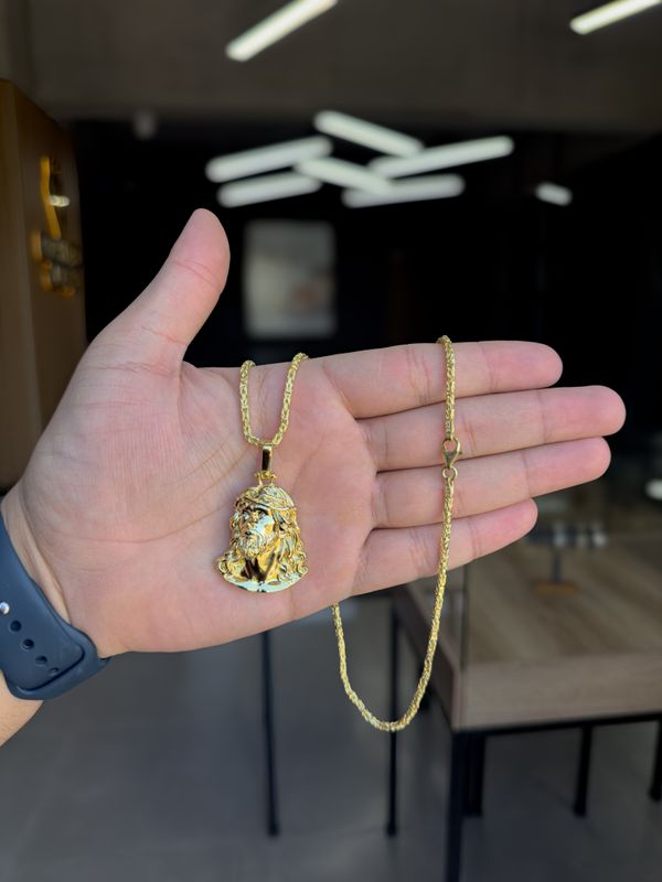 Cadena Bizantino de 2mm x 61cm y dijes Varios